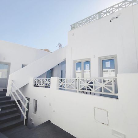 Low Cost Fira Center Rooms Zewnętrze zdjęcie